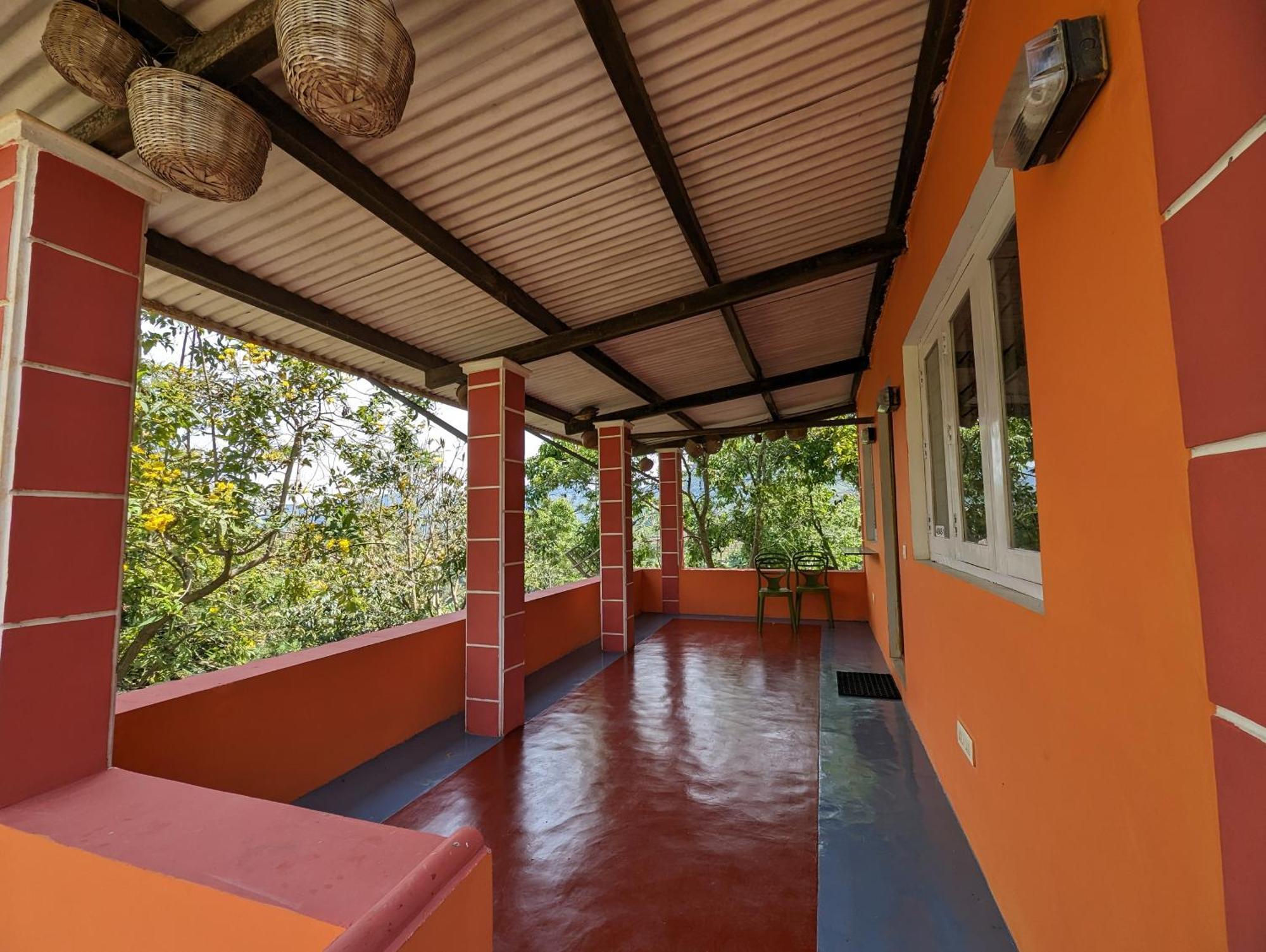 Ghar Homestay, Kotagiri Extérieur photo